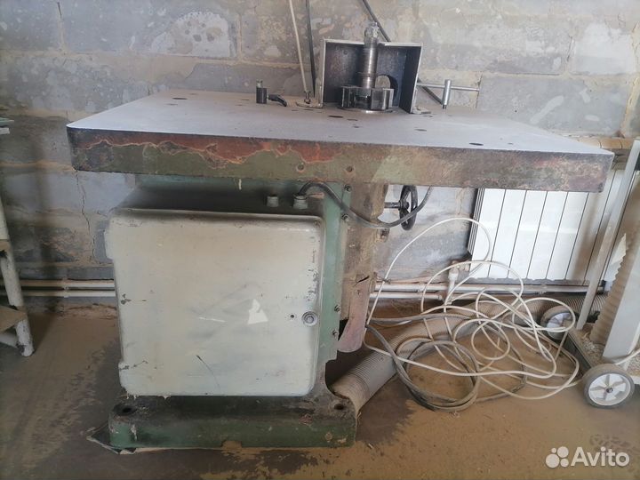 Фрезерный станок по дереву бу