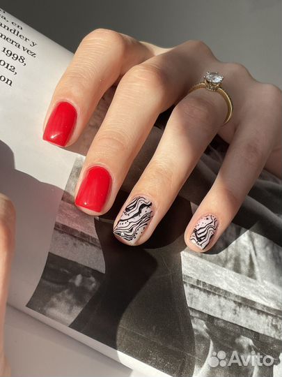 Маникюр, педикюр, наращивание ногтей