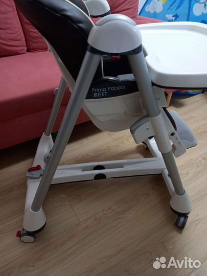 Детский стульчик для кормления peg perego