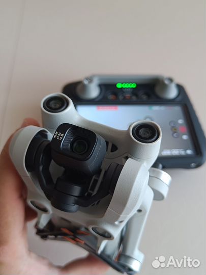 Квадрокоптер DJI Mini 3 Pro RC