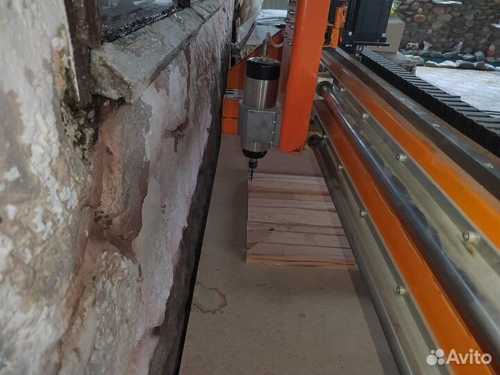 Фрезерно-гравировальный станок с чпу