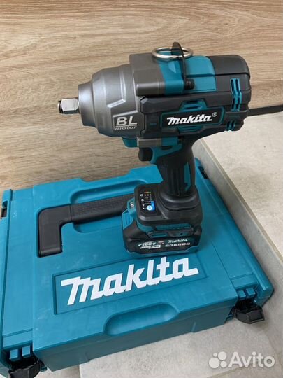 Гайковерт грузовой makita 2000 N новый