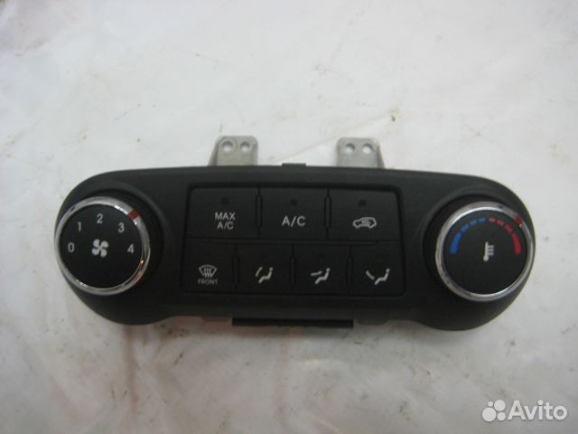 Блок управления отопителем Hyundai ix35