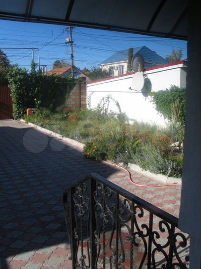 Дом 270 м² на участке 6 сот.