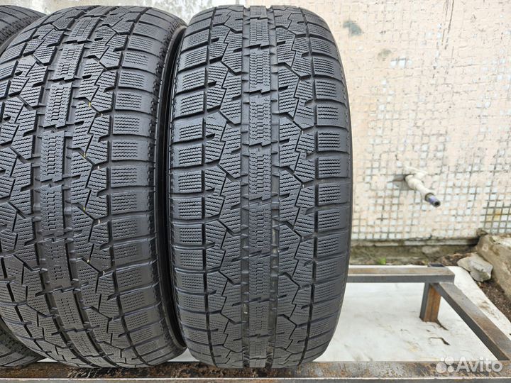 Toyo Observe Garit GIZ 215/55 R16 93Q