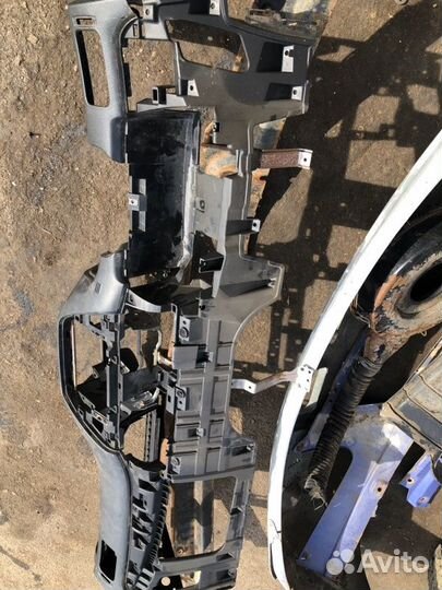 Торпедо Mitsubishi Lancer седан 4G18 2005