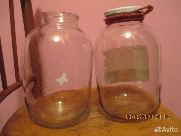 Трёхлитровые банки зелёного стекла