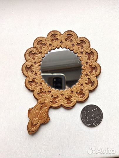 Зеркальце карманное береста