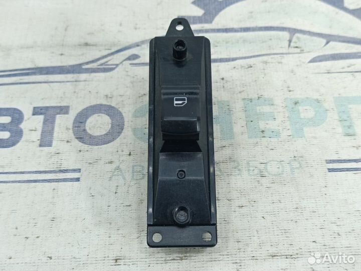 Кнопка стеклоподъемника задняя левая Haval F7 1.5