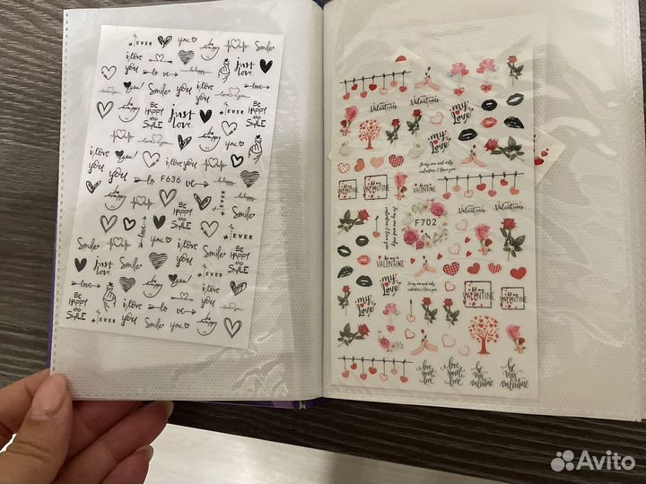 Наклейки для ногтей в альбоме