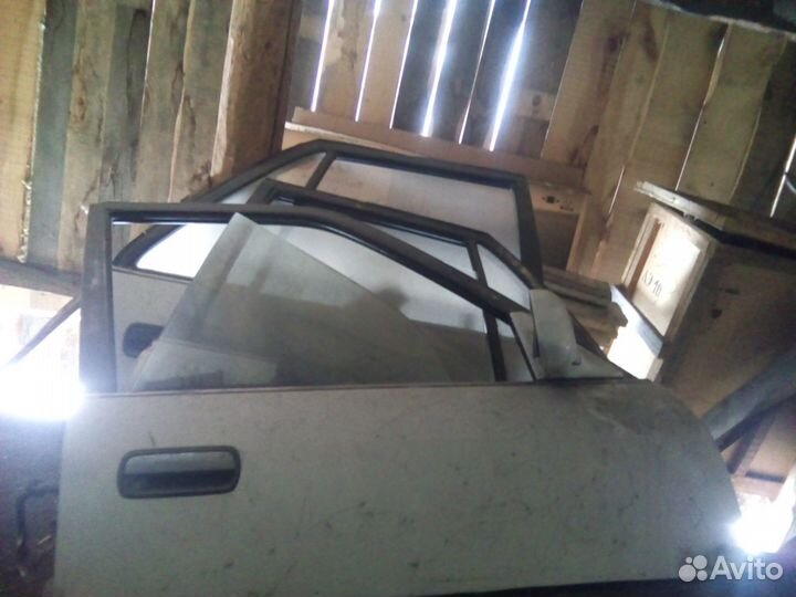 Двери,багажник. тайота карона st170