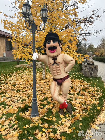 Ростовая кукла стриптиз