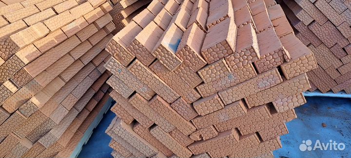 Кирпич полнотелый цокольный