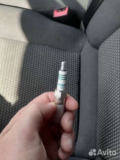 Свечи зажигания иридиевые denso IT20