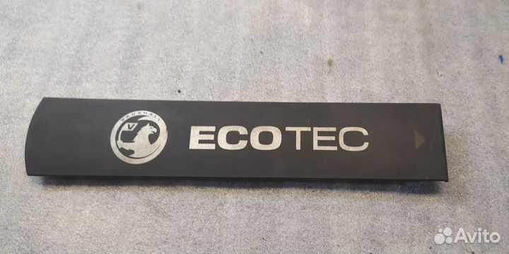 Накладка на свечи зажигания Opel Astra