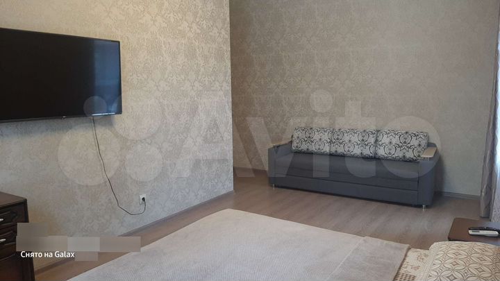 2-к. квартира, 64 м², 1/12 эт.