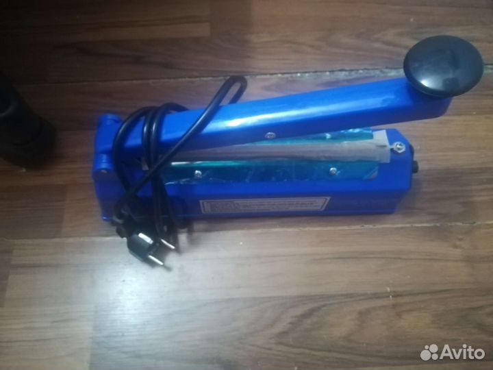 Машинка для запаивания пакетов