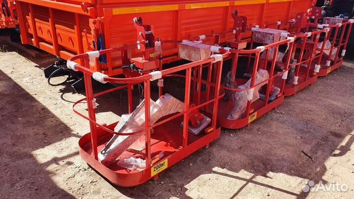 Shacman (Shaanxi) SX32586V385, 2023