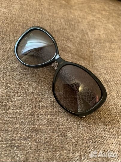 Солнцезащитные очки coach