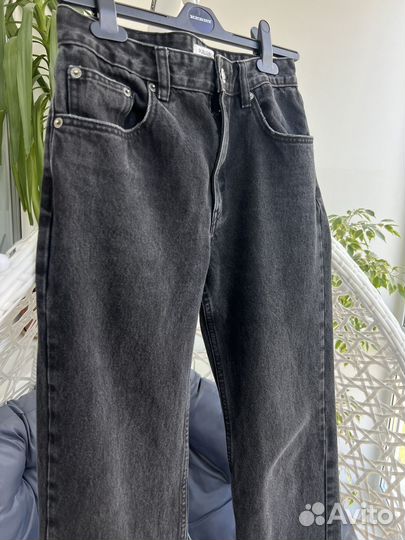 Джинсы pull and bear 38