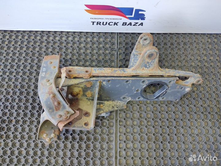 A9413222001 Кронштейн бампера переднего правый