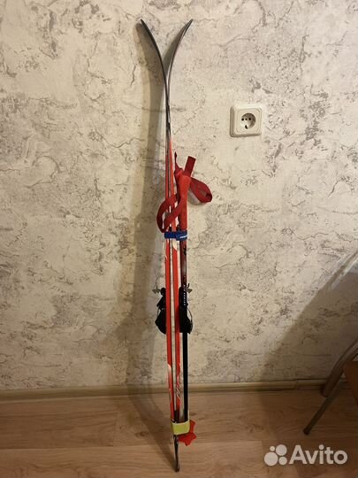 Беговые лыжи 140 см
