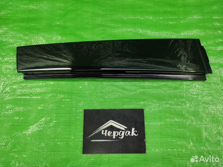 Накладка на стойку лев. зад. Volkswagen Tiguan