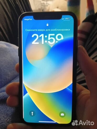 iPhone X, 64 ГБ