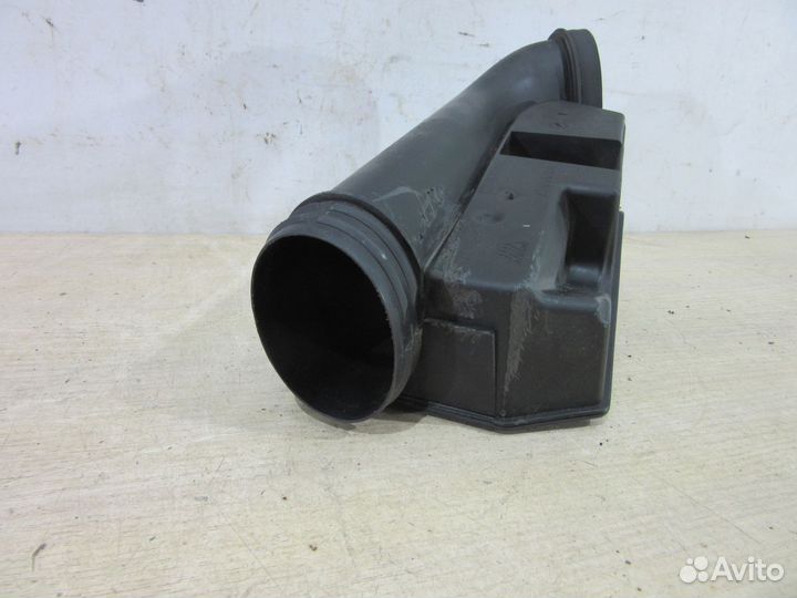 Резонатор воздушного фильтра Renault Duster