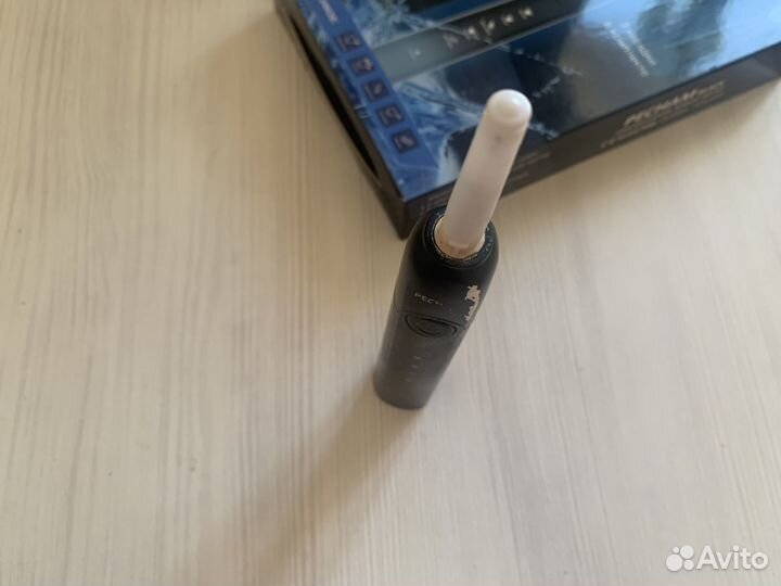 Электрическая зубная щетка pecham на запчасти