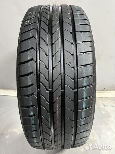 Goodyear EfficientGrip 225/45 R18