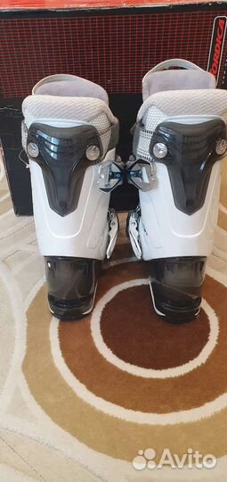 Горнолыжные ботинки, женские 24,5