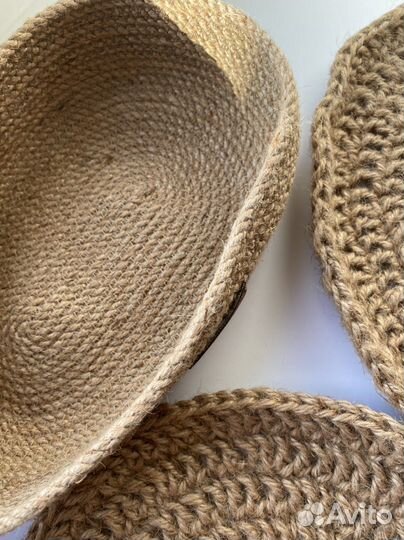 Набор корзинка и 2 подставки новые