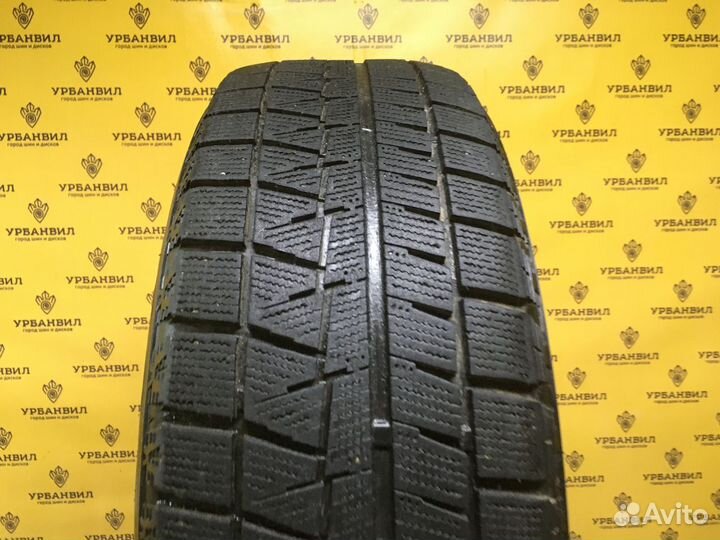 Bridgestone Blizzak VRX 215/65 R16 98S