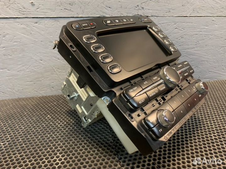 Блок управления магнитолой Bentley Continental