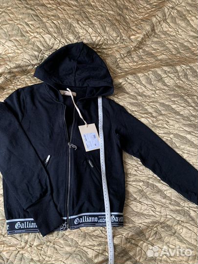 Galliano, Monnalisa, Liu Jo