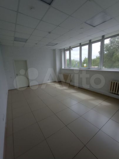Коммерческое помещение, 212.7 м²