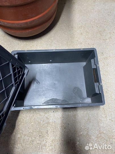 Ящик пластиковый с крышкой пищевой