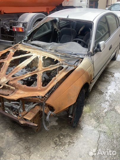 Toyota avensis в разбор 2001 год