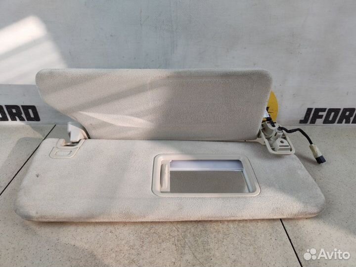 Козырек солнцезащитный левый Land Rover Range