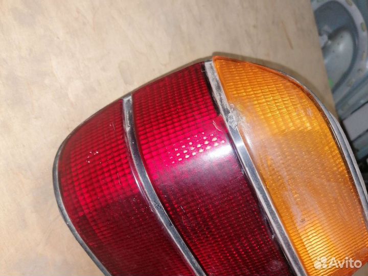 Фонарь задние левый бмв