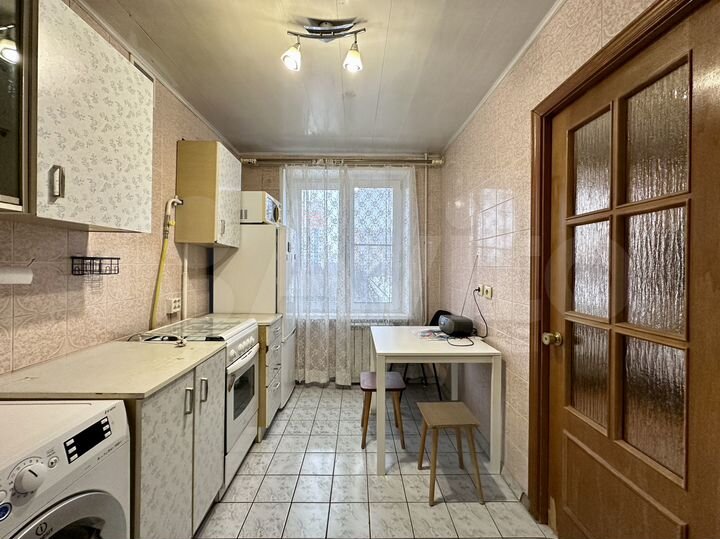 2-к. квартира, 40 м², 9/9 эт.