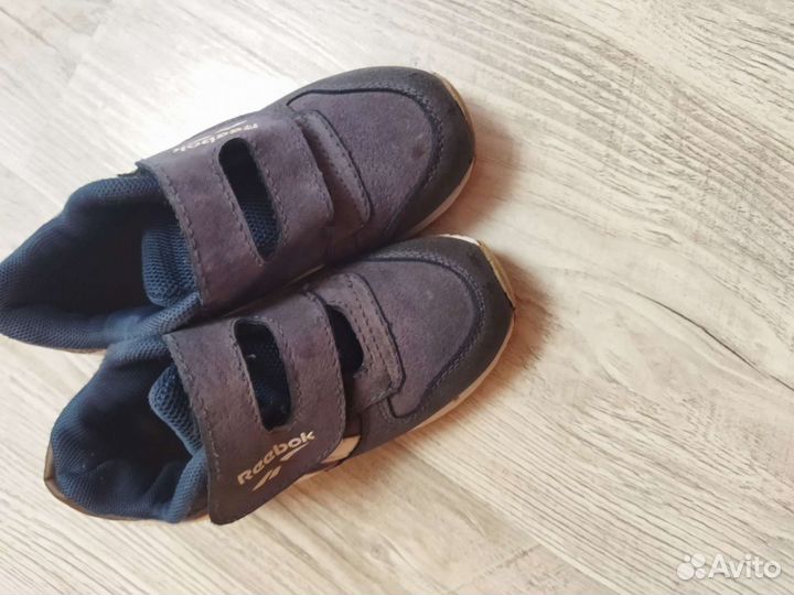 Кроссовки детские