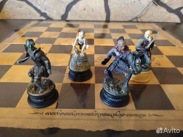 Новые шахматные статуэтки 
