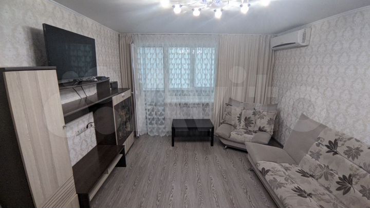 2-к. квартира, 50 м², 3/5 эт.
