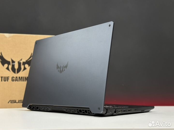 Игровой Asus TUF 17.3