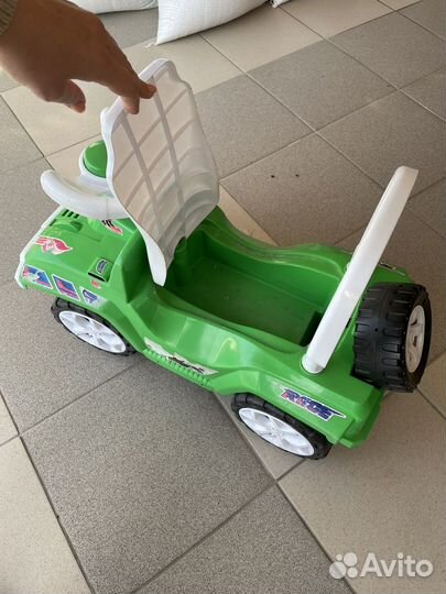 Машина Каталка толокар