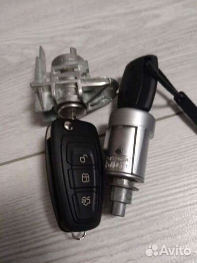 Комплект оригинальных ключей