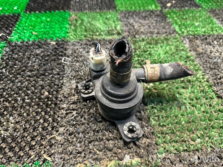 Помпа инвертора Lexus Rx400H 2003-2008