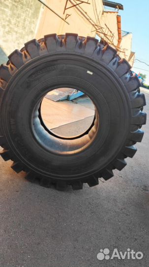Шины на спецтехнику (23.5/25/24 PR)